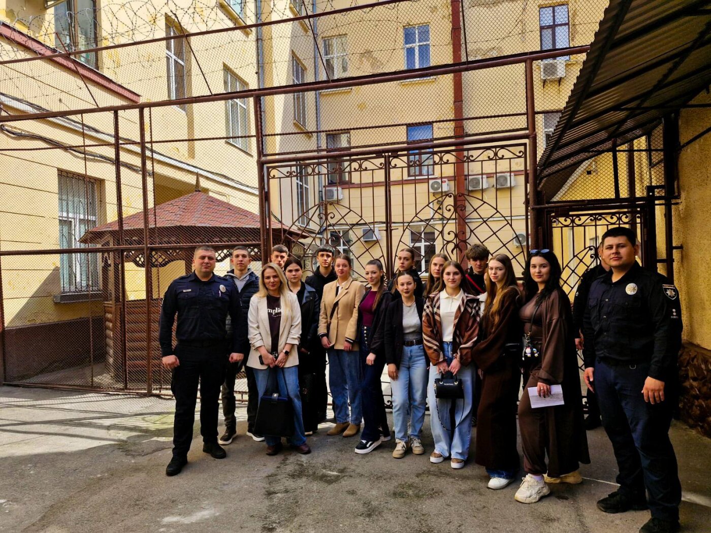 Візит до ІТТ №1- майбутні правники вивчають стандарти захисту прав людини.